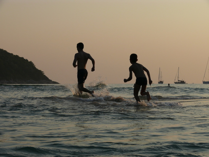 4_plage_groupe122451.JPG